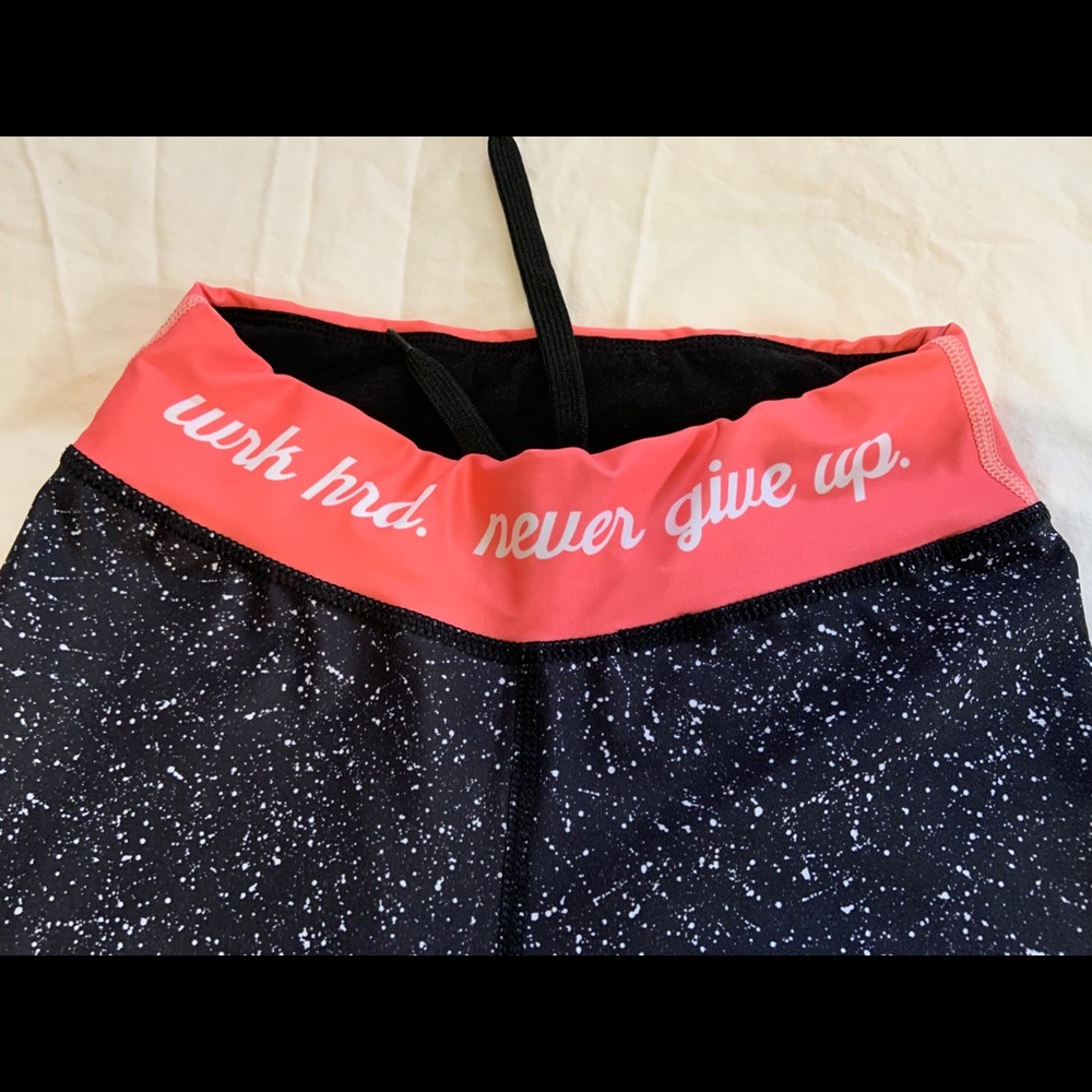 3/$25 Work hard leggings